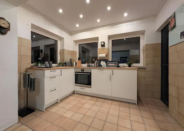 Cozy House With Partyroom Hébergement de vacances *