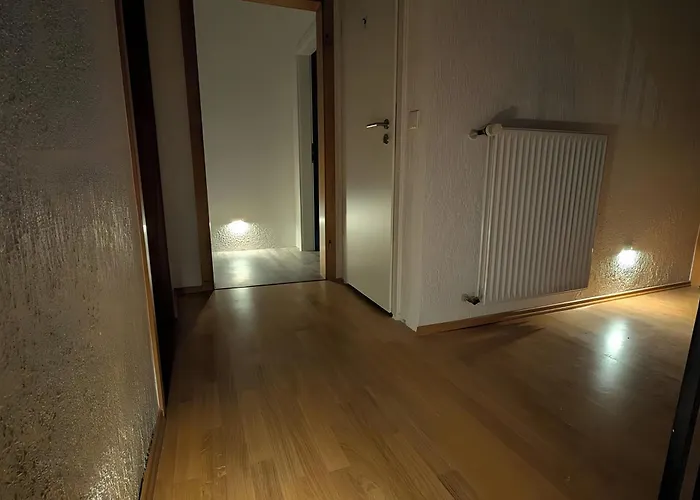 Cozy House With Partyroom 度假居 *